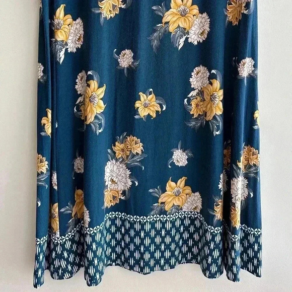 LOFT Blue and Yellow Floral Swing Shift Dress, Casual Knit Dress, Size Medium - Picture 4 of 16
